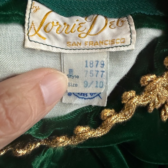 1960s/70s Lorrie Deb San Francisco Emerald Green Velvet w/Metallic Gold Soutache - Picture 6 of 7
